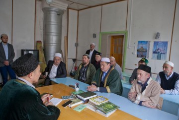 имамы